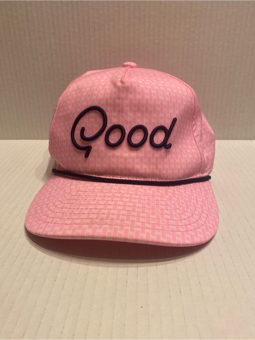 Good Embroidered golf SnapBack